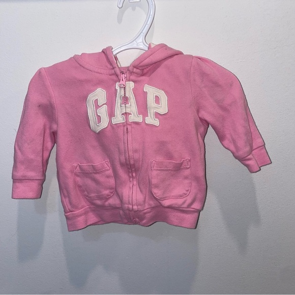 5/$15 GAP Light Pink Zip-Up Hoodie - Picture 1 of 7